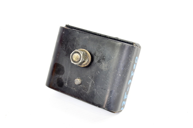 KOMATSU Подушка крепления двигателя