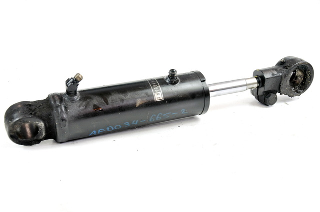 UNICARRIERS Цилиндр наклона в сборе