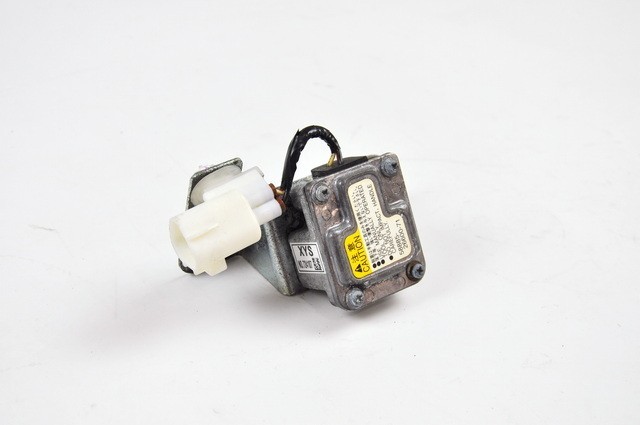 TOYOTA Датчик рывков скорости движения