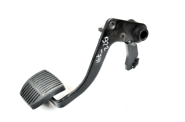 TOYOTA Педаль сцепления