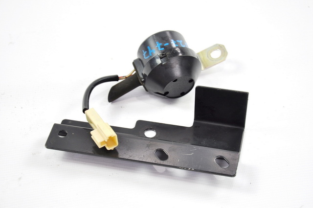 TOYOTA Зуммер заднего хода