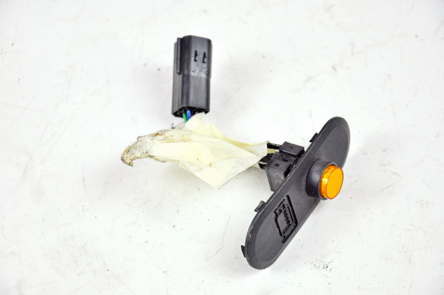 TOYOTA Датчик давления газа