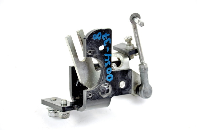 UNICARRIERS Кронштейн педали акселератора