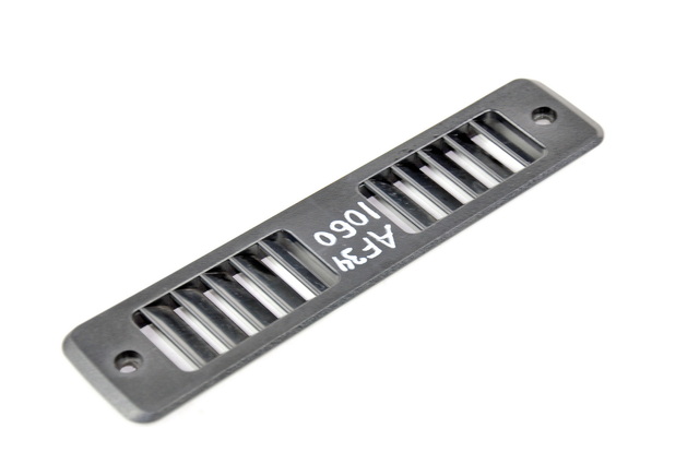 UNICARRIERS Воздухозаборник задней стойки