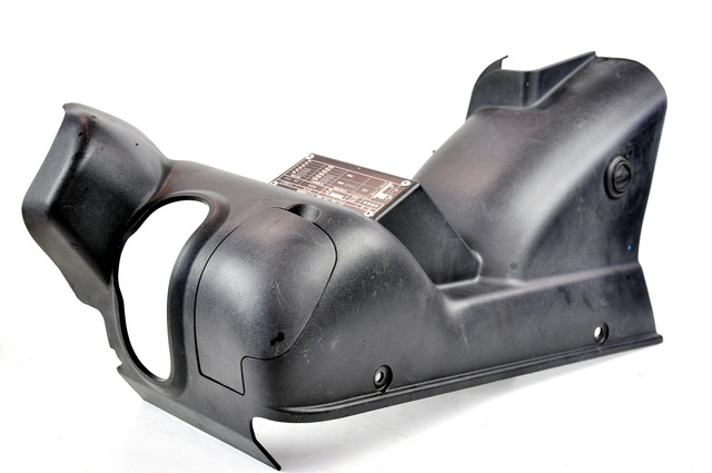 UNICARRIERS Кожух инструментальной панели левый