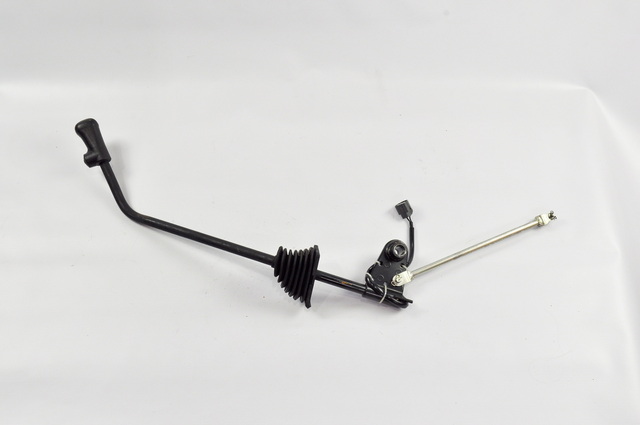 TOYOTA Рычаг наклона мачты