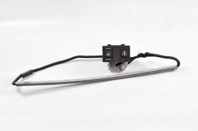 TOYOTA Коробка с переключателями в сборе