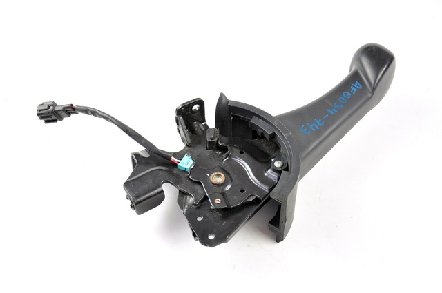 UNICARRIERS Рычаг стояночного тормоза в сборе