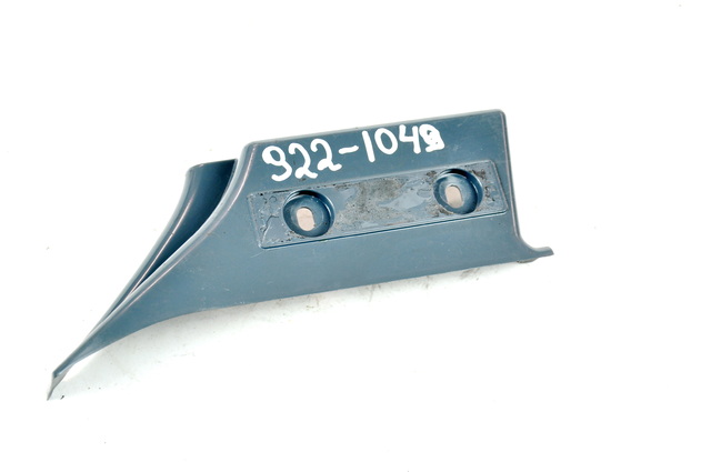 TOYOTA Накладки задних стоек